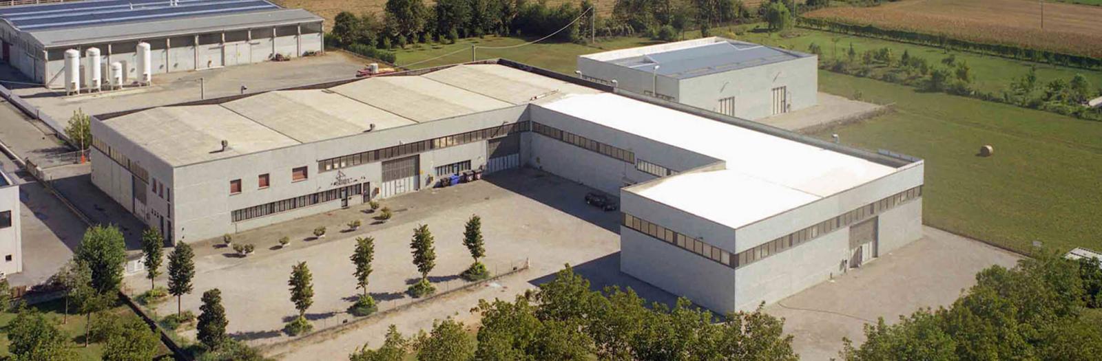 SirecSpa_produzione resina_pavimenti industriali 