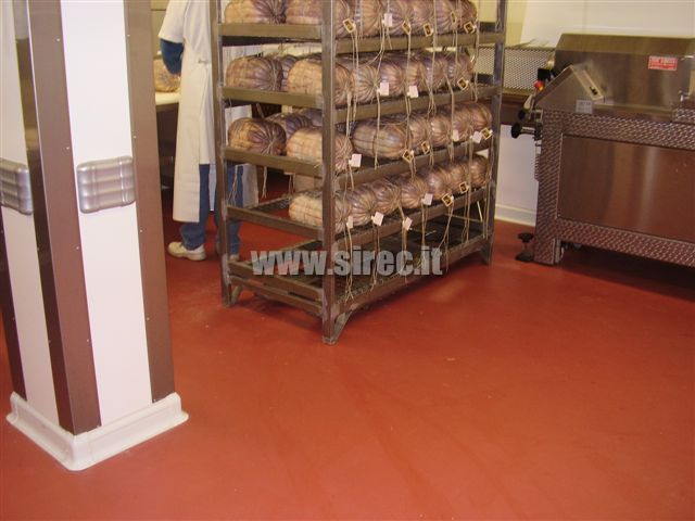 Epoxy resin floor for seasoning meats